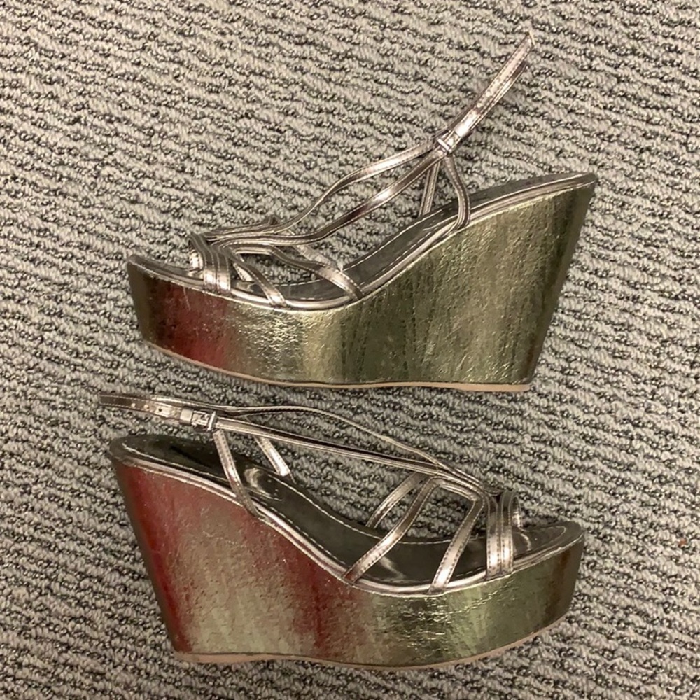 Silver wedges 🤩